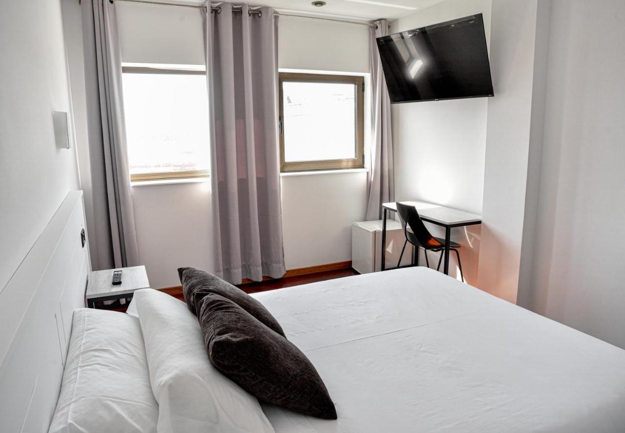Hotel Chips Ferrol 那伦 外观 照片